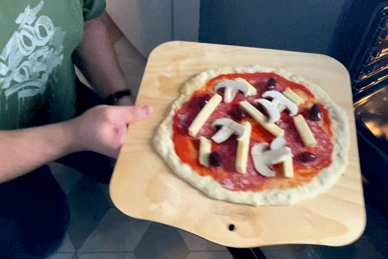 Łatwa pizza neapolitańska - prosta pizza włoska - pieczenie