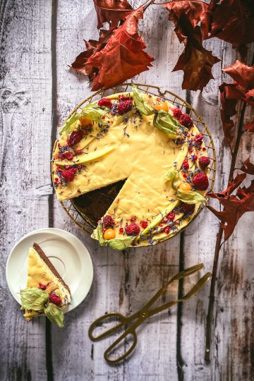 Ciasto musowe z mango i białą czekoladą - efektowne wow